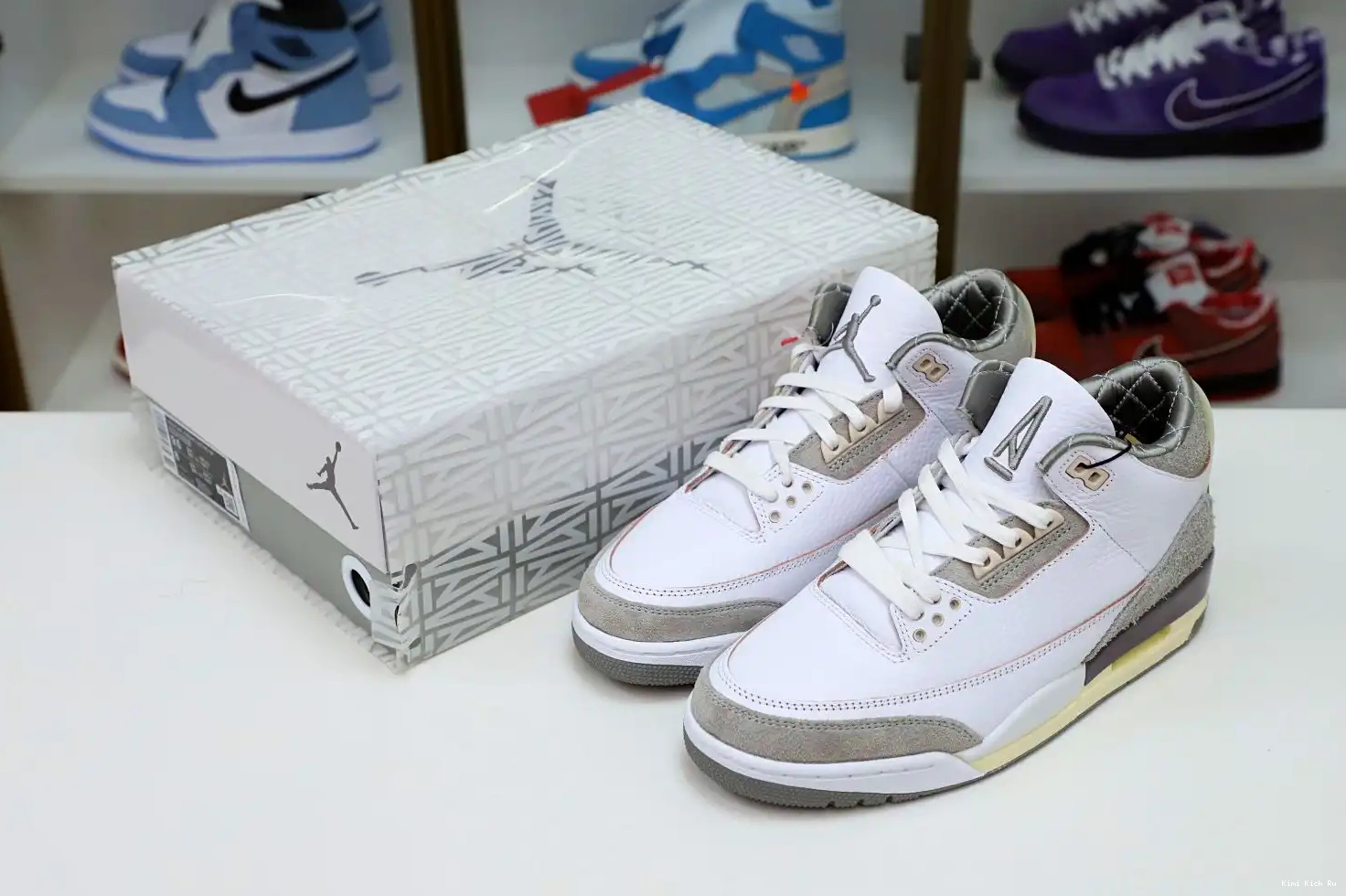 AIR Kimikick X 3 JORDAN WMNS MANIÉRE 0404